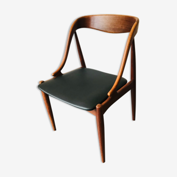 Danish chair Johannes Andersen 1960