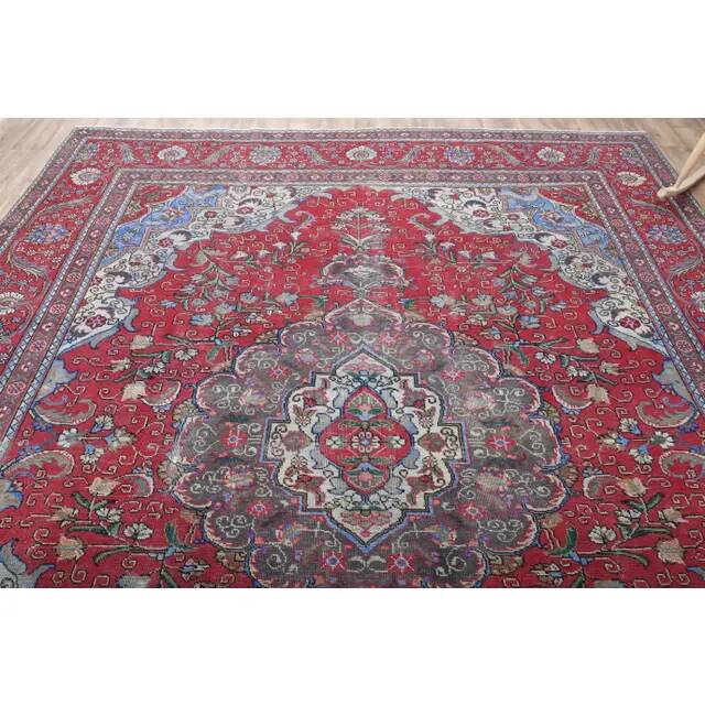1970s Vintage Persian Handmade Wool Red Oversized Rug 297x378