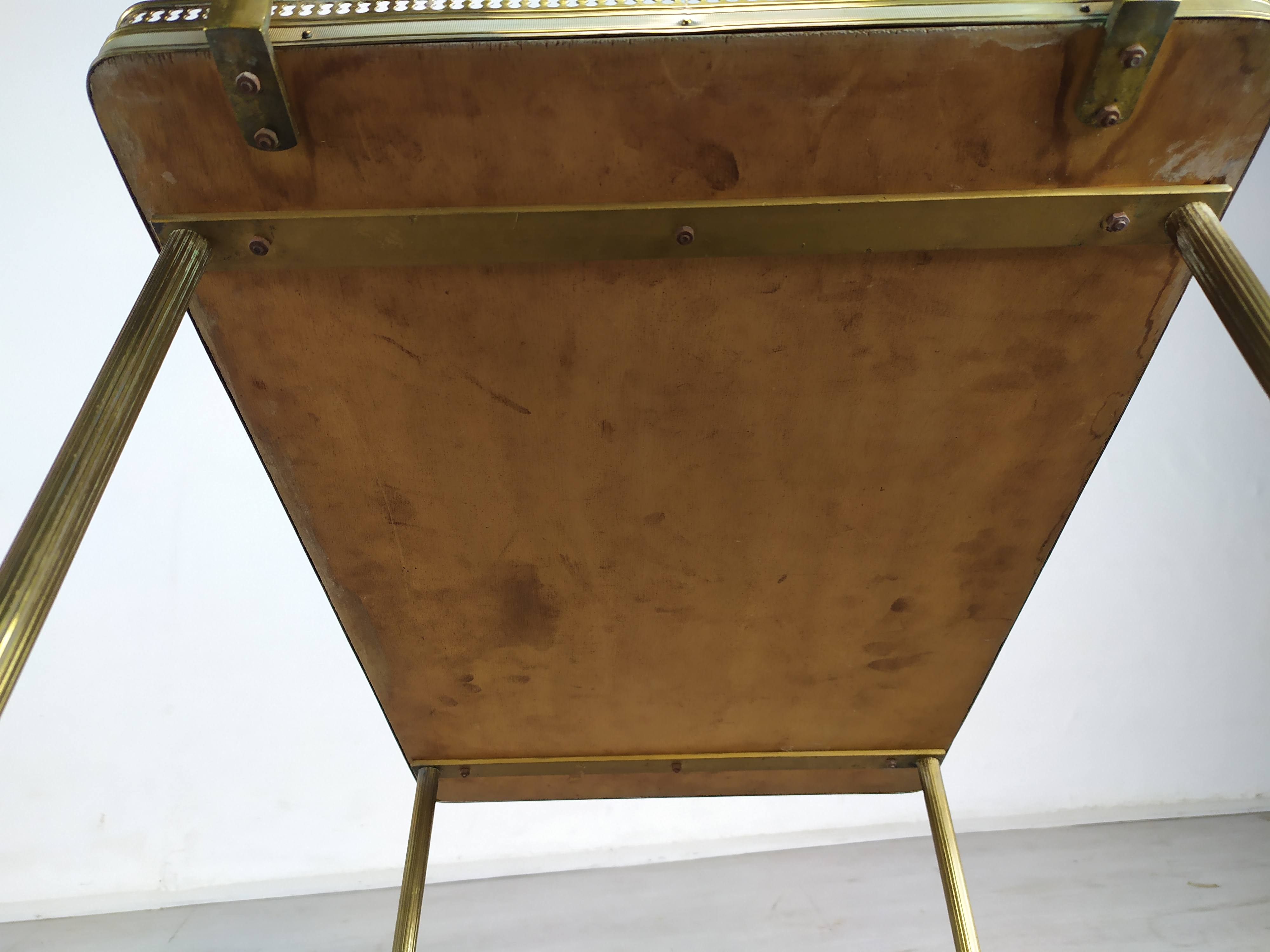 Vintage bar rolling service