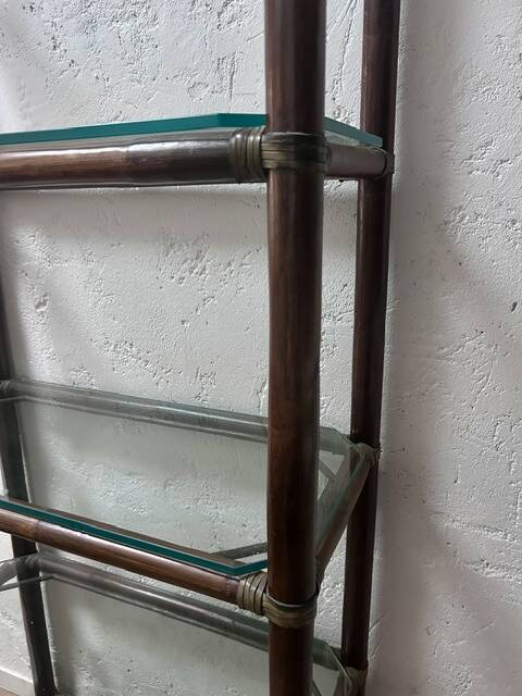 Etagère en bambou