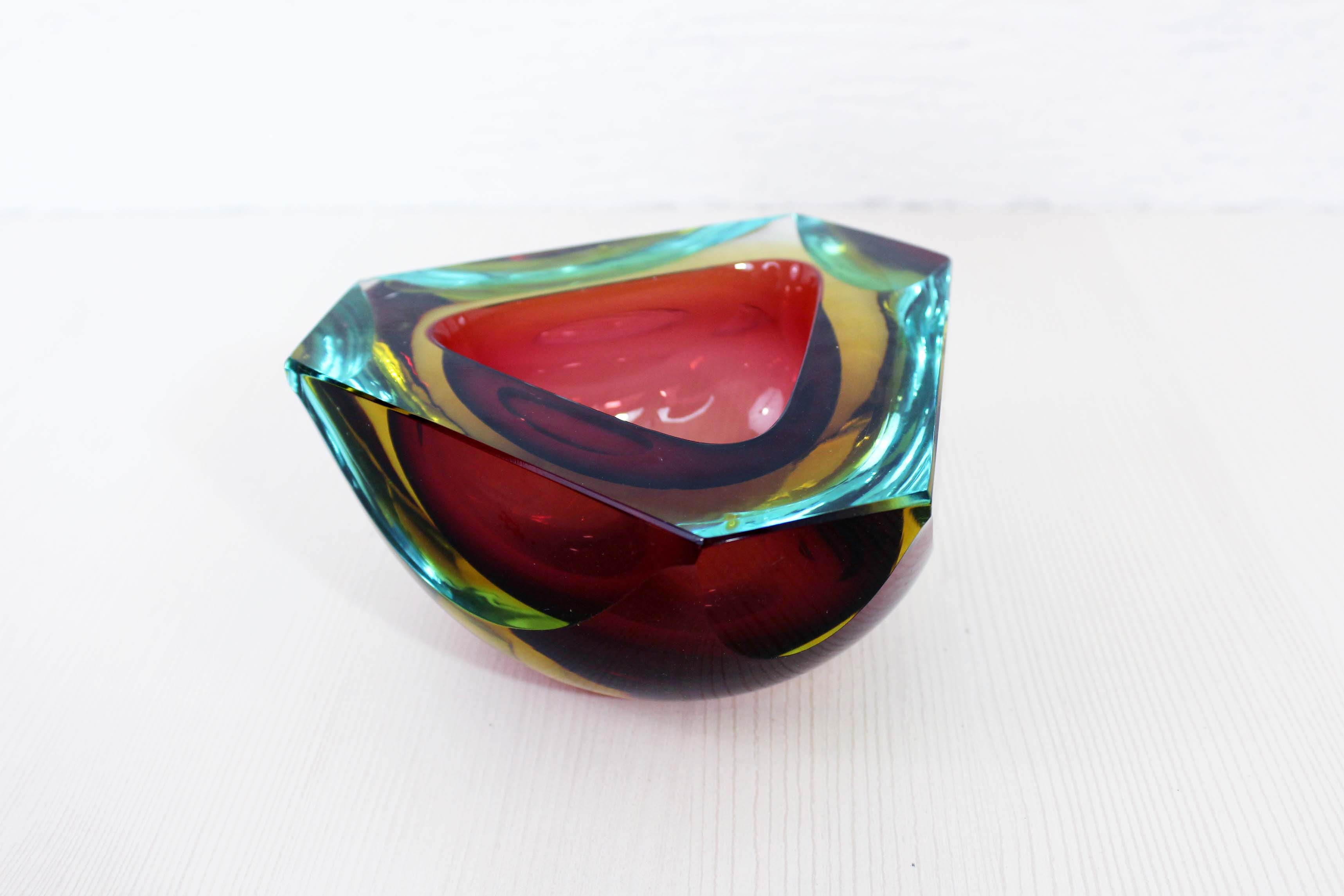 Empty pocket or Murano glass ashtray