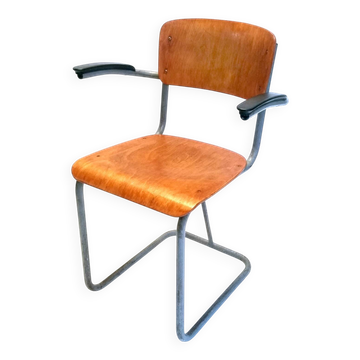 Dutch plywood vintage forties chair with bakelite armrests