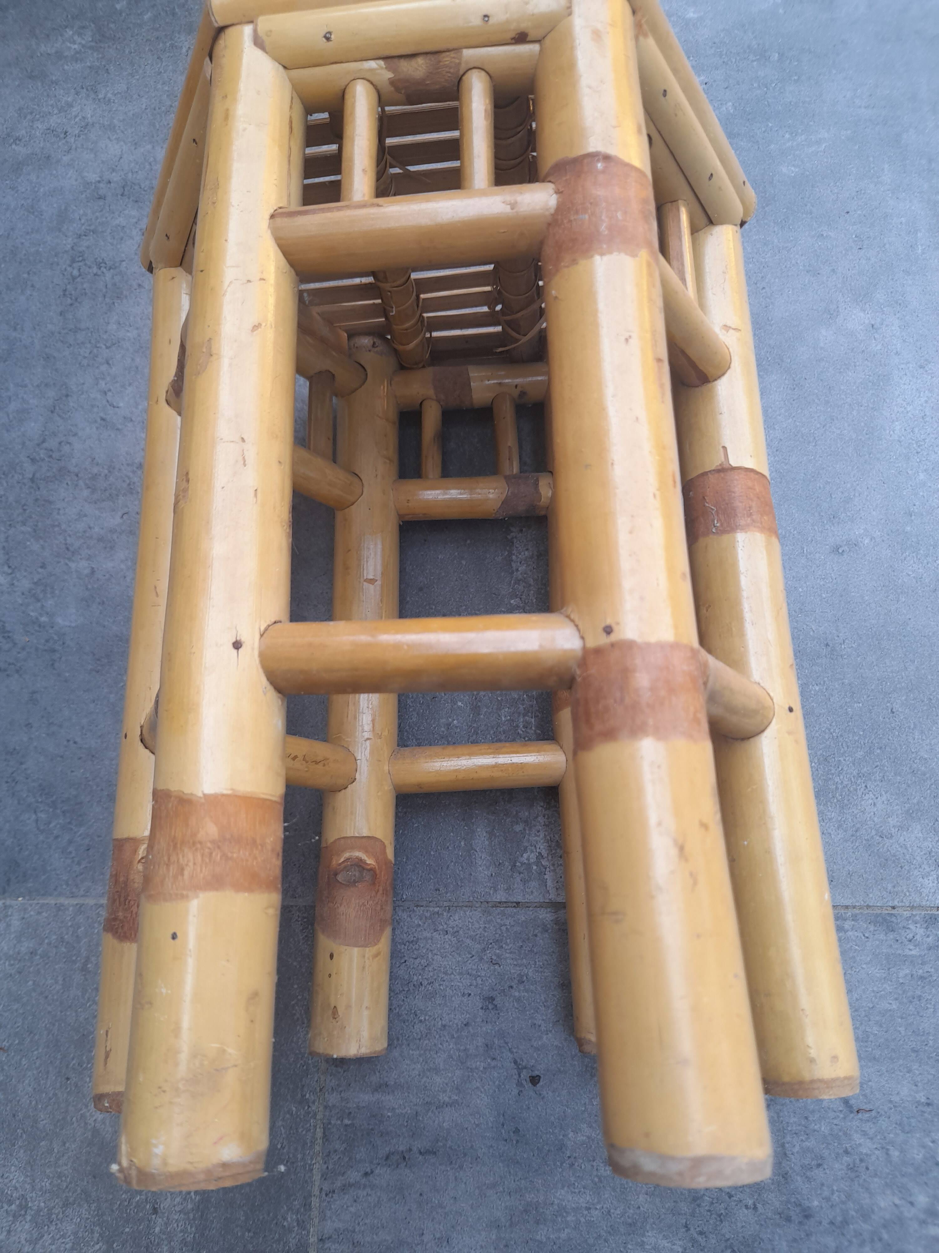 Ensemble de 3 tables gigognes vintage en bambou 70's