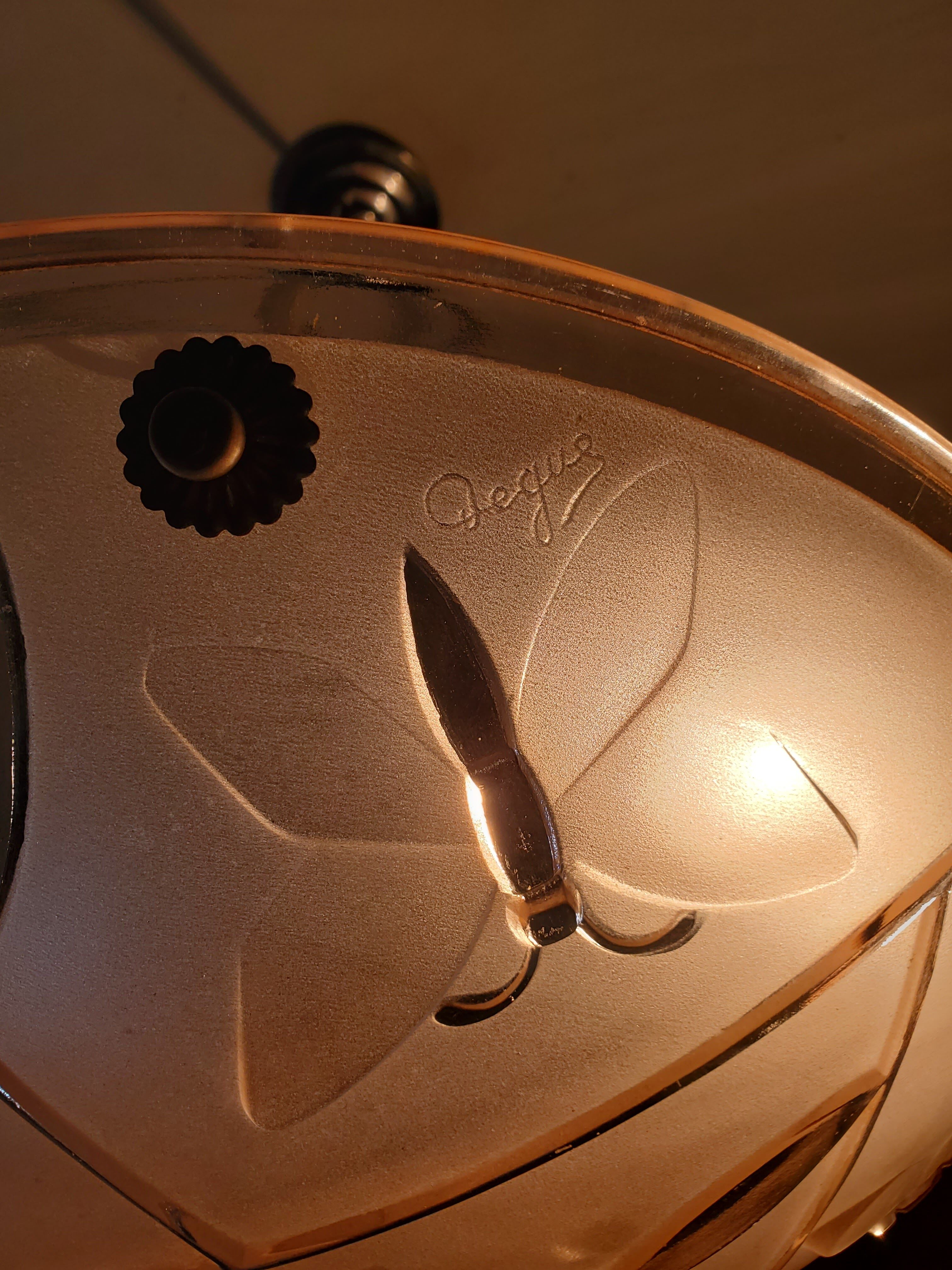 Degué opaline pendant light