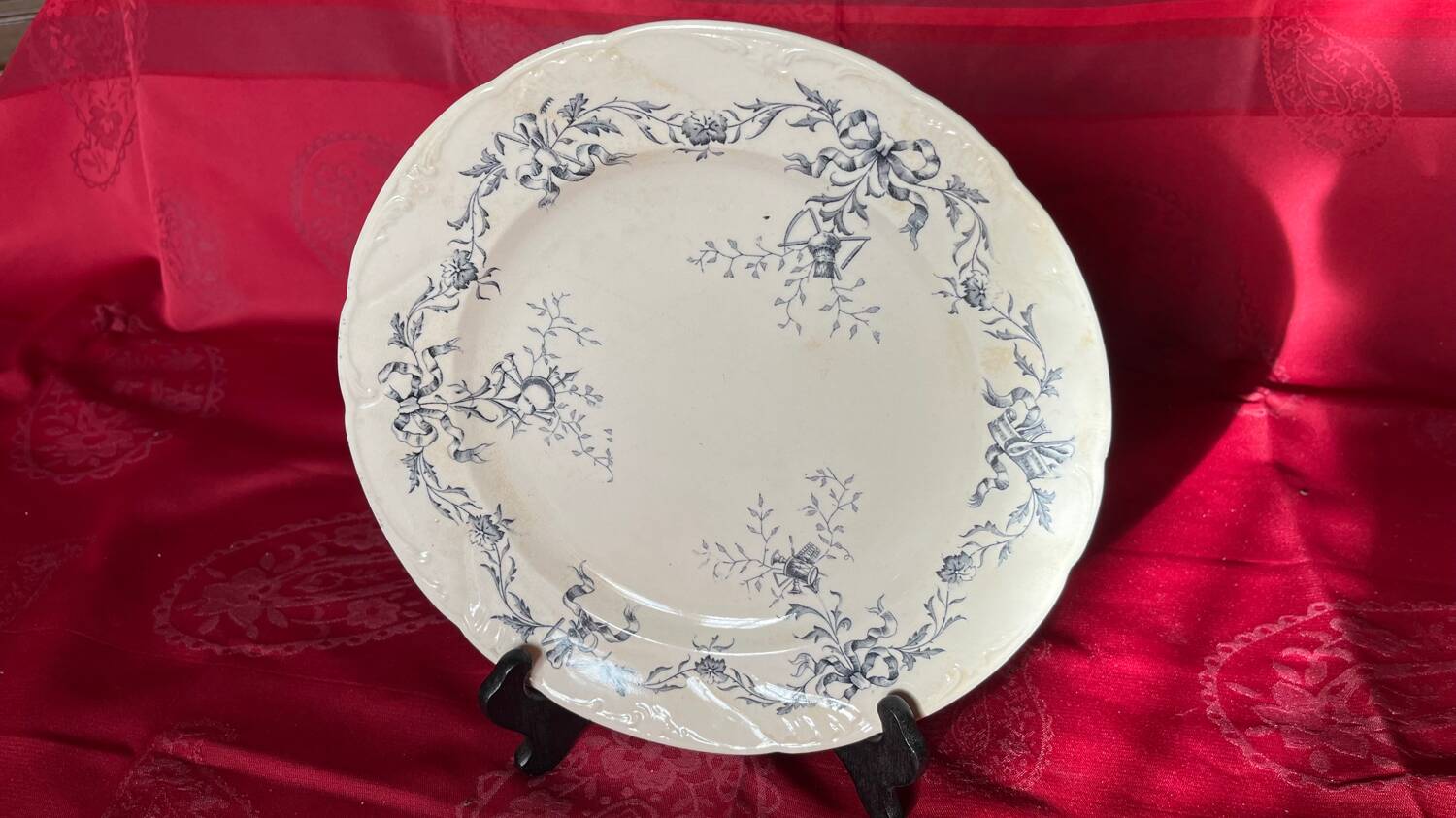 assiette plate W.A.A and co XIX eme