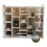 Postal sorting cabinet