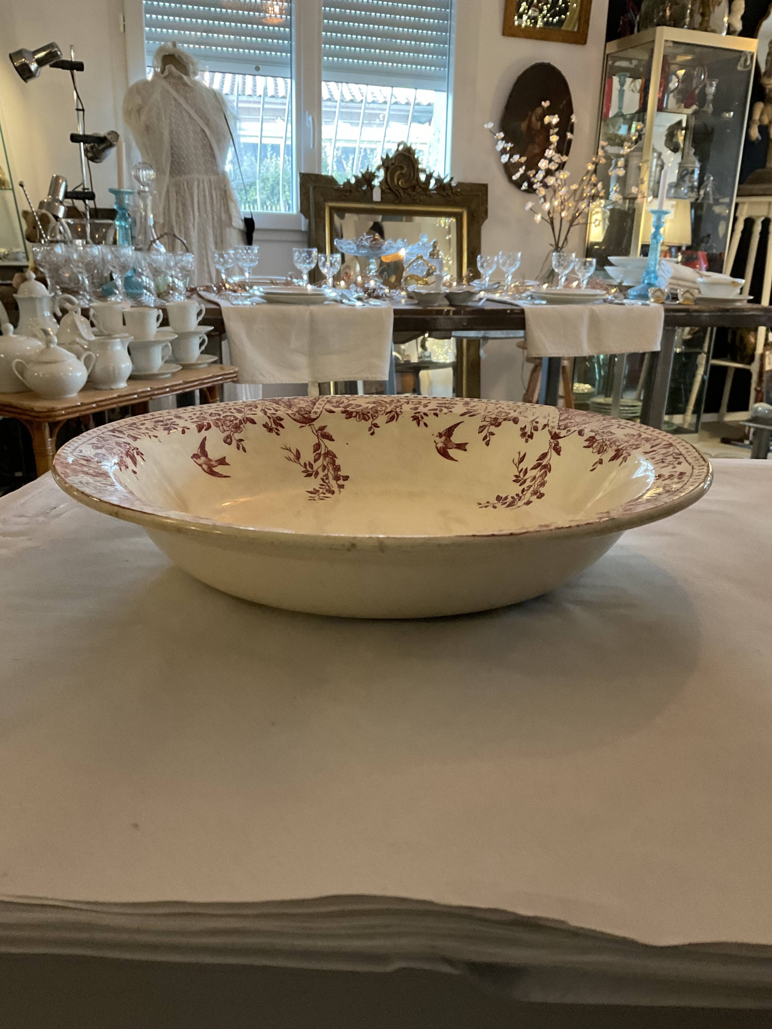 Plat creux Terre de fer faience grand dépôt e.bourgeois.rose
