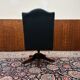 Chaise de bureau noire du président anglais