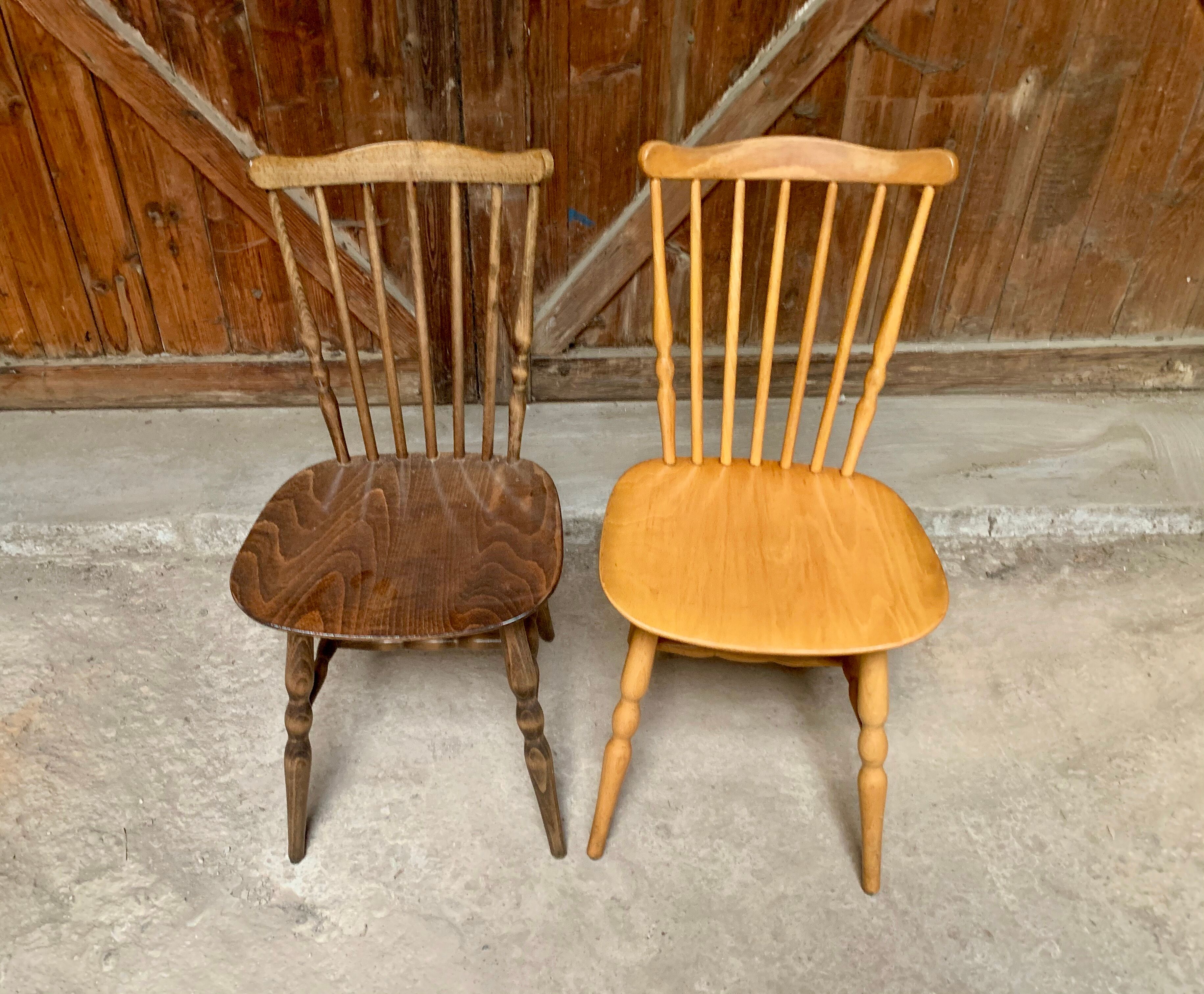 Series lot of 8 chairs bistrot Baumann modele menuet light wood dark wood