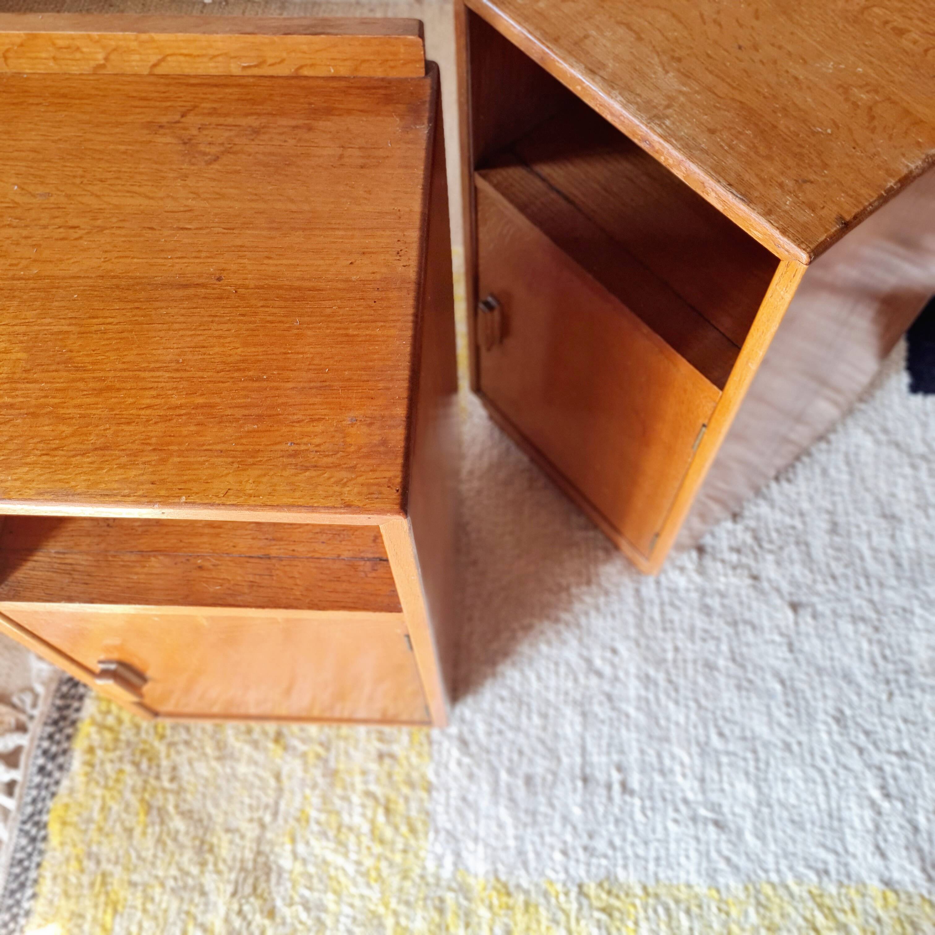 Art Deco pair of bedside tables in light oak by A. Gardner & Son