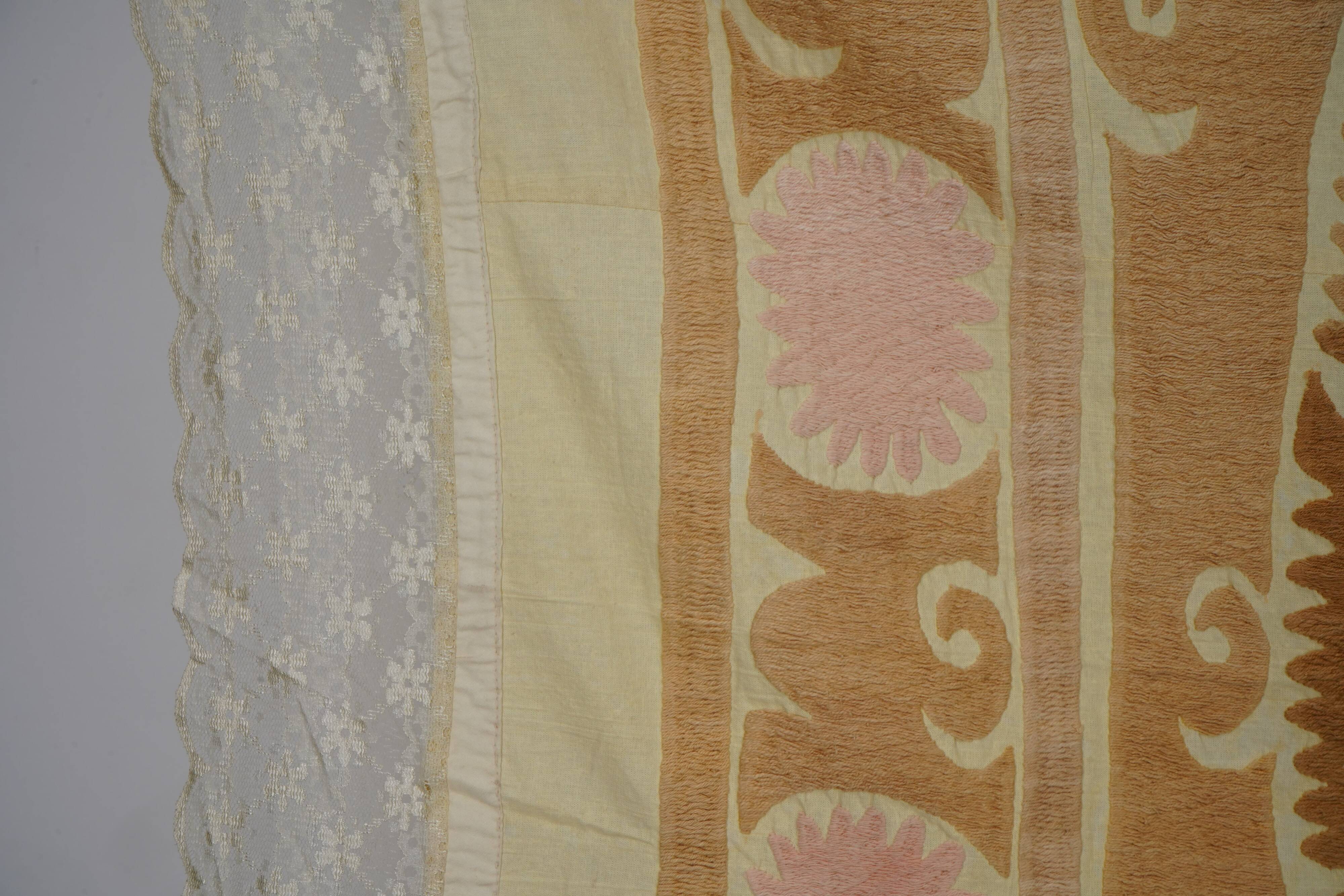 Vintage Turkish hand-knotted rug 133x154 cm