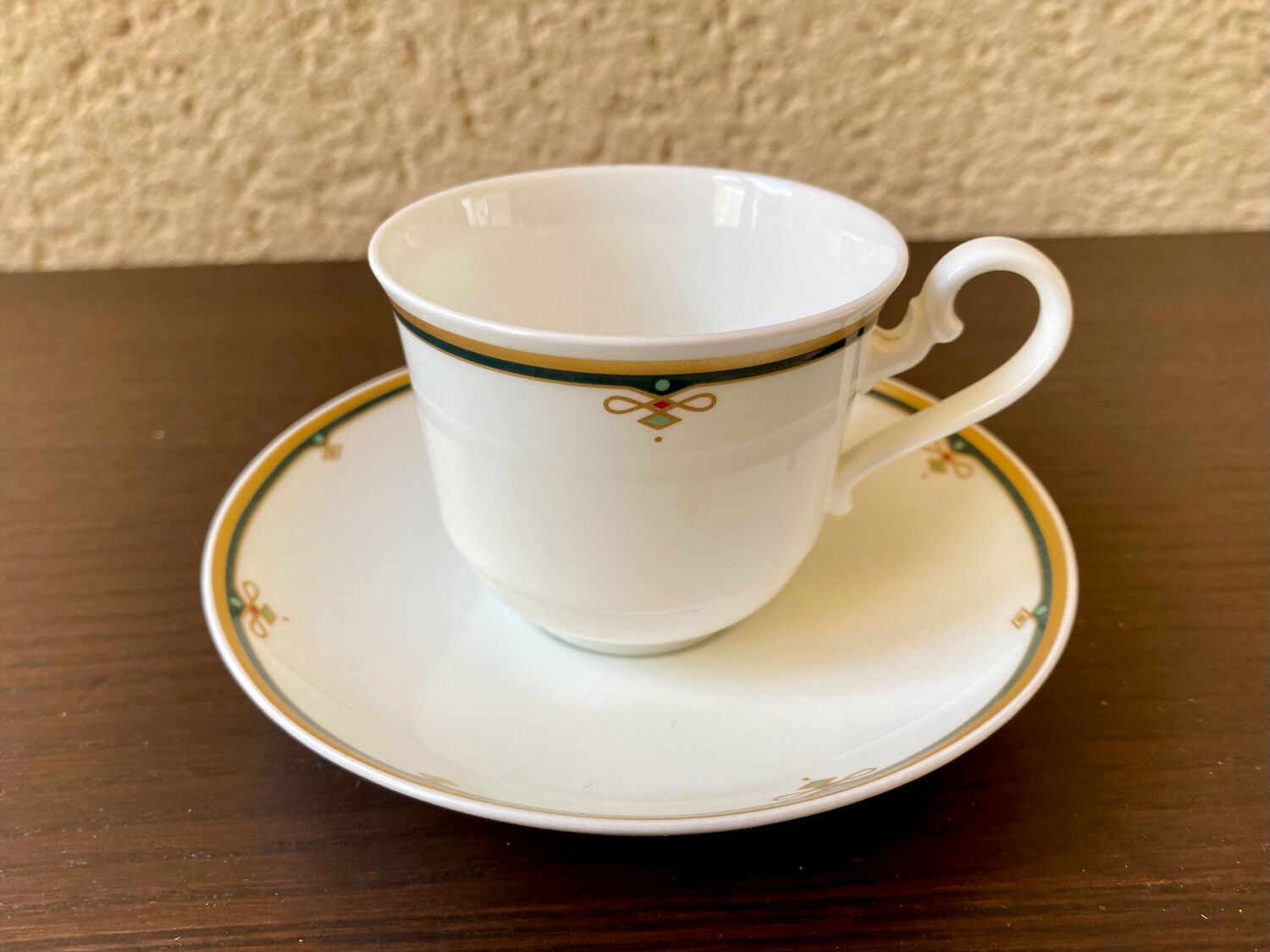 Villeroy & Boch 1960 porcelain coffee set of 6 cups and saucers