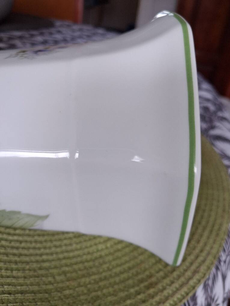Superbe grand vase octogonal Porcelaine Limoges France