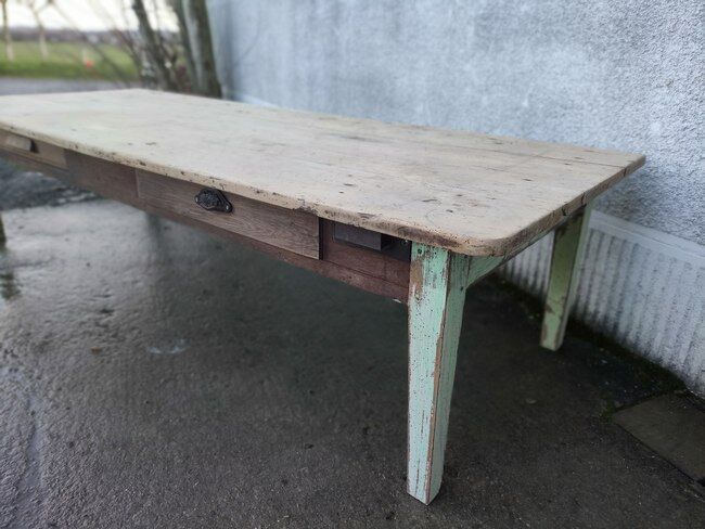 Low farmhouse table