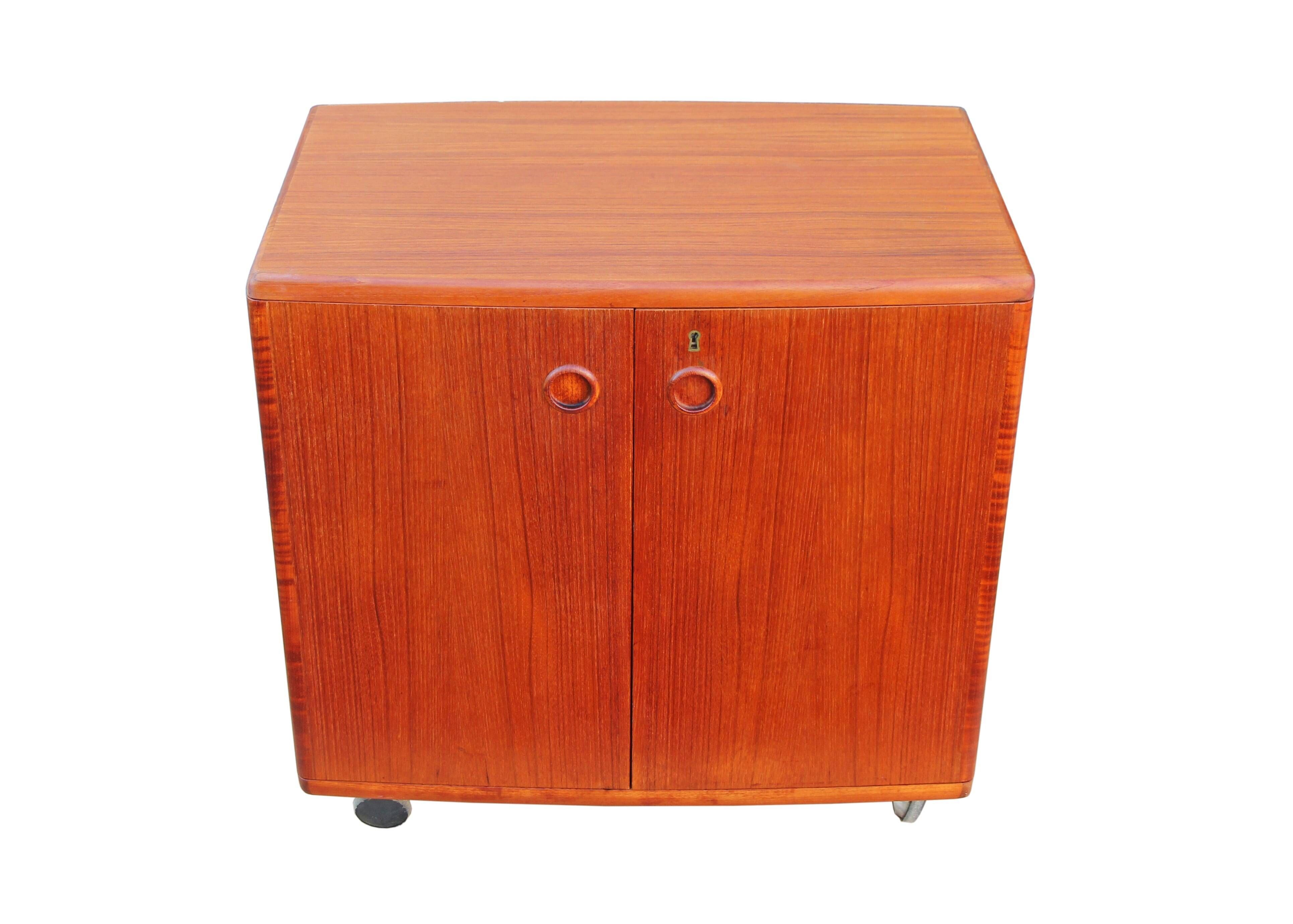Danish teak bar cabinet by Illum Wikkelsø for CFC Silkeborg, 1960s.