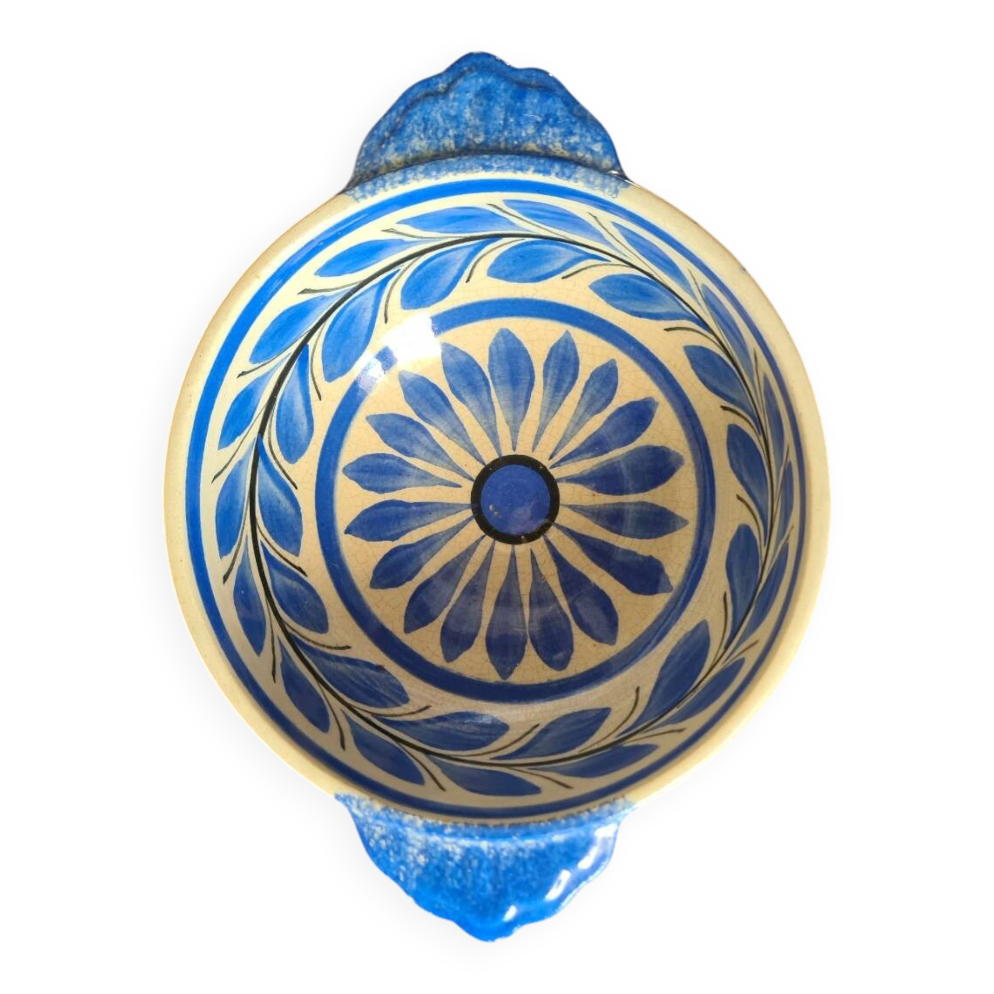 Ear bowl