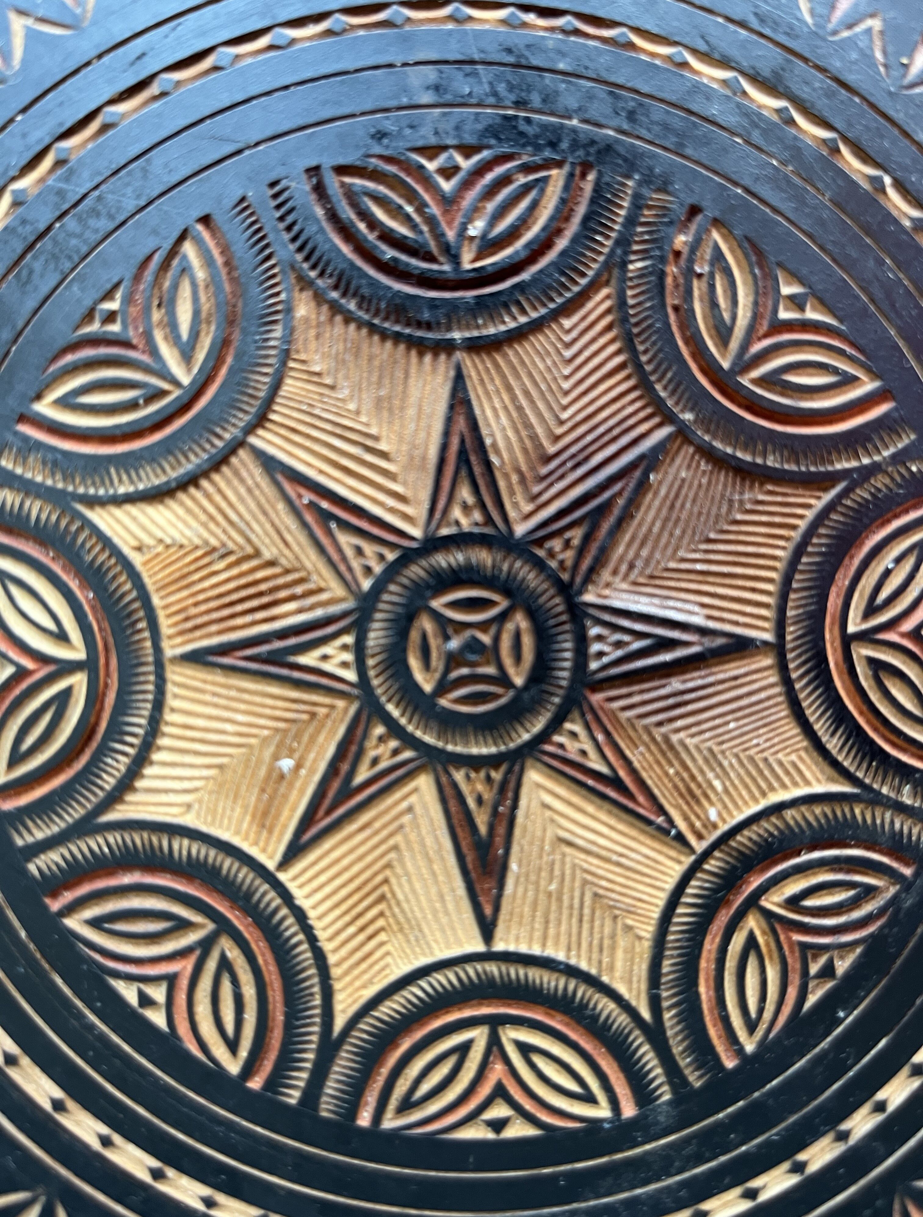 Octagonal carved wooden top