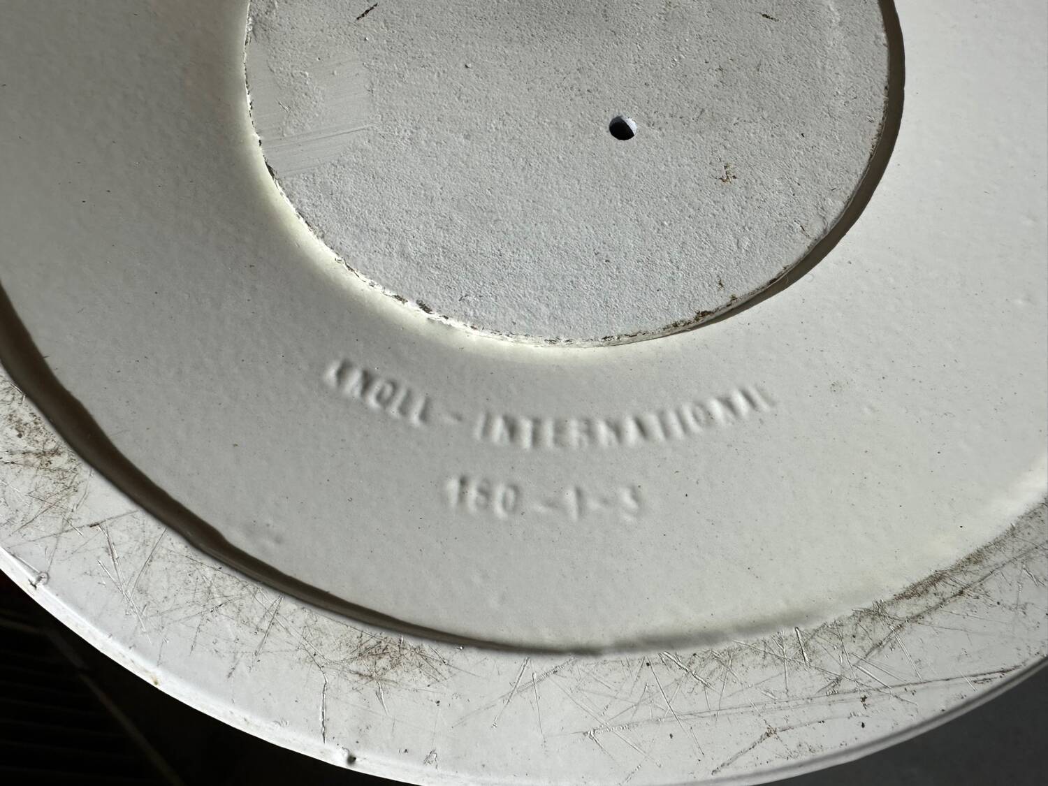 Eero Saarinen pedestal table, Knoll International, circa 1970