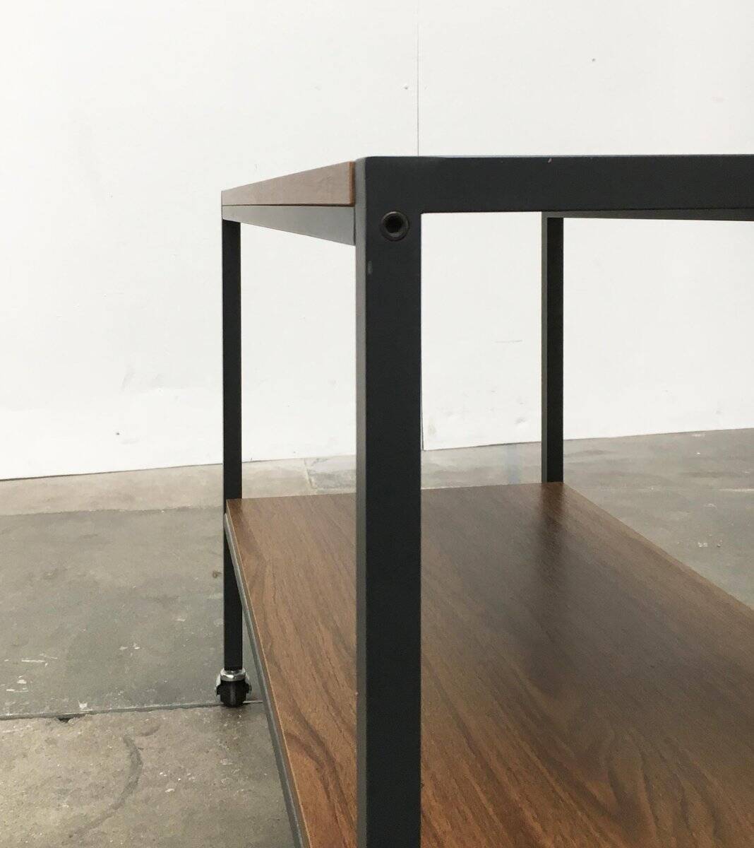 Chariot de bar minimaliste en teck du milieu du siècle