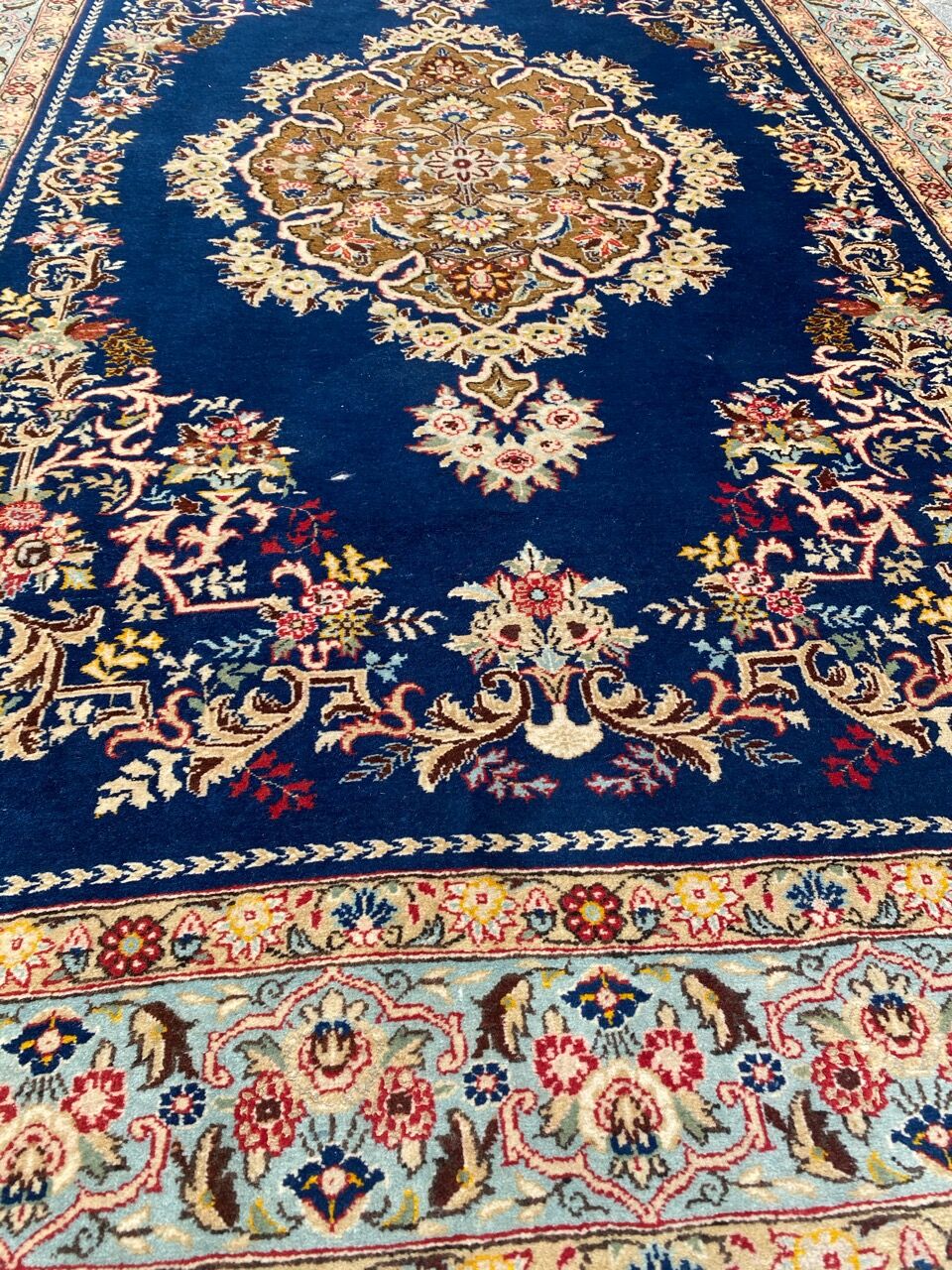 Persian carpet Ghoom wool and silk 138x214 cm