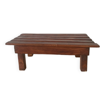 Low slatted stool