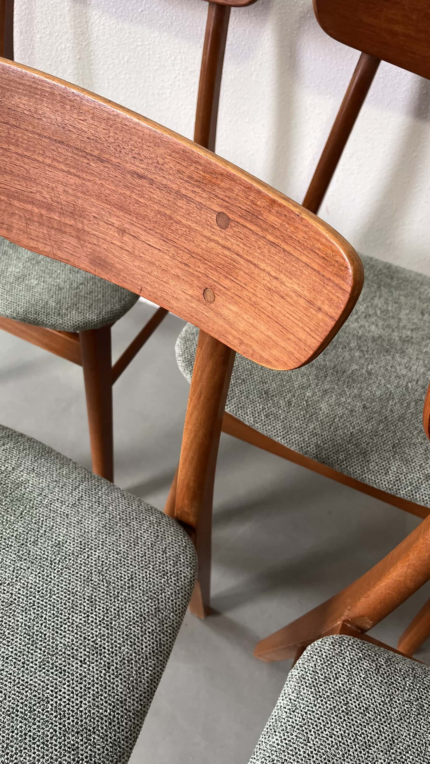 Vintage set of 6 chairs