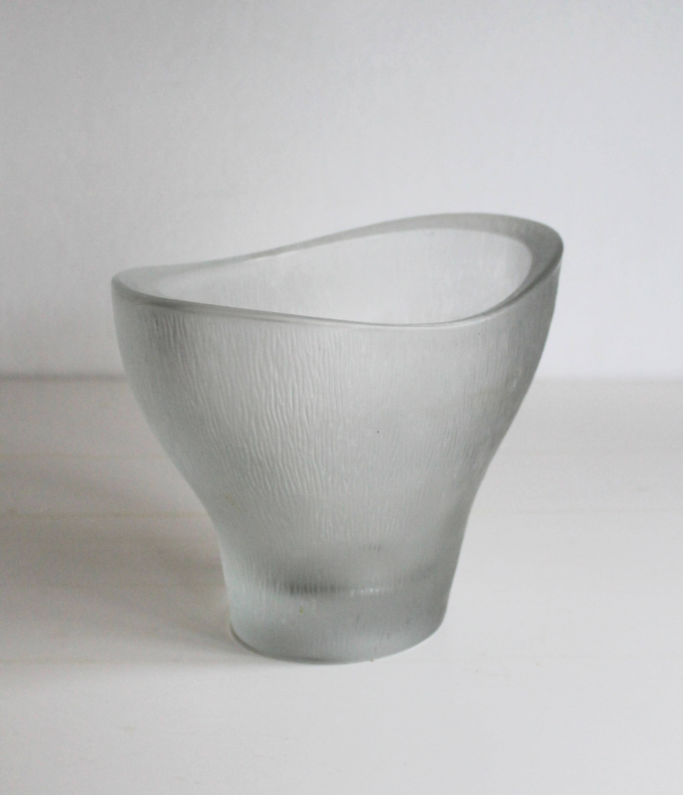 1962 “Eye Bath” Bowl by Frantisek Vizner for Rudolfova hut