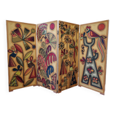 Paravent à décor de fils de laine, art "Huichol", signé, 123 cm