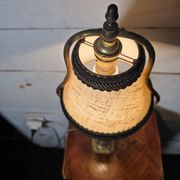 Lampe à poser style empire en bronze doré XIXè