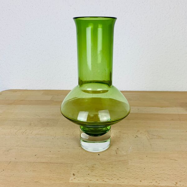 Vase scandinave verre Riihimaki vert