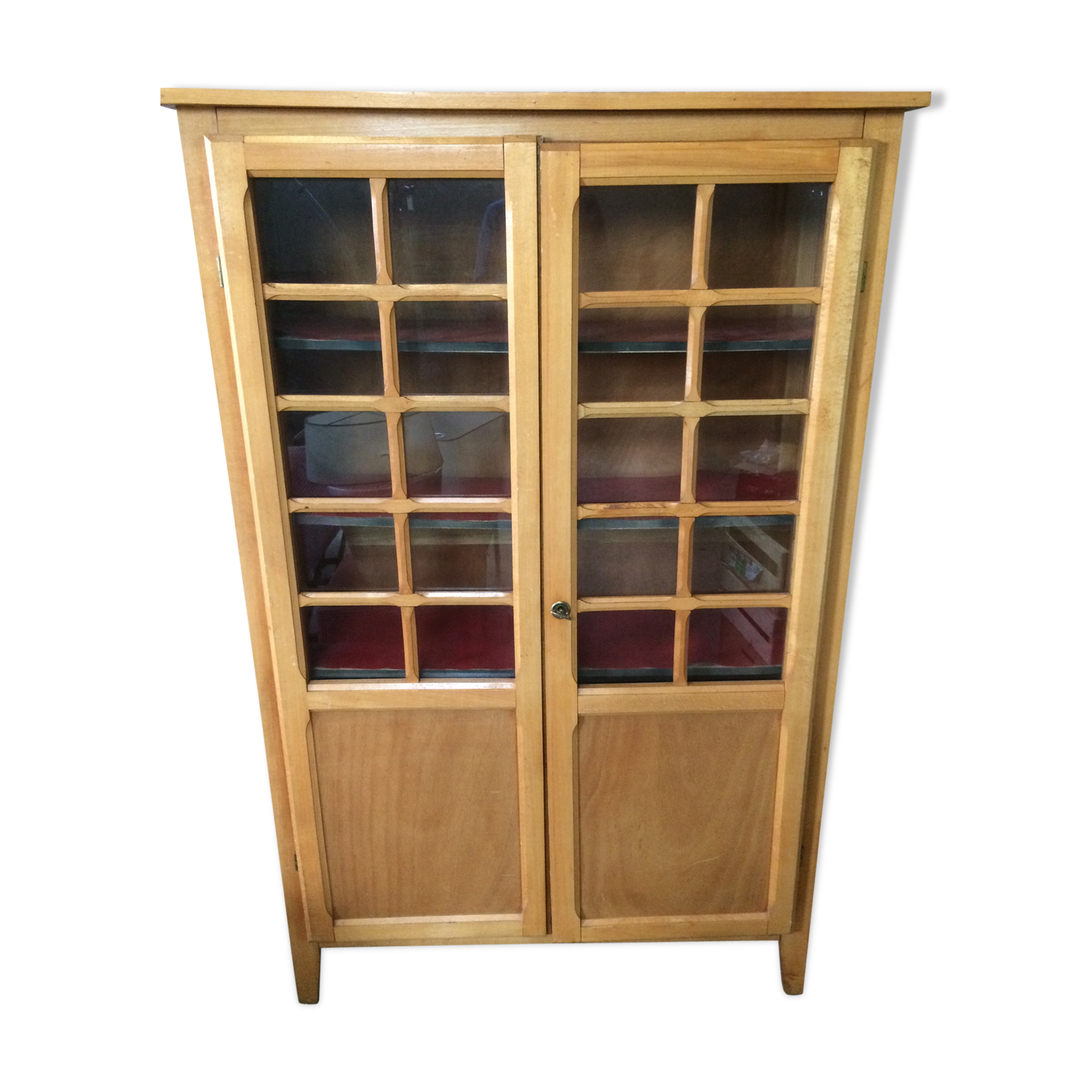Armoire vitrée vintage