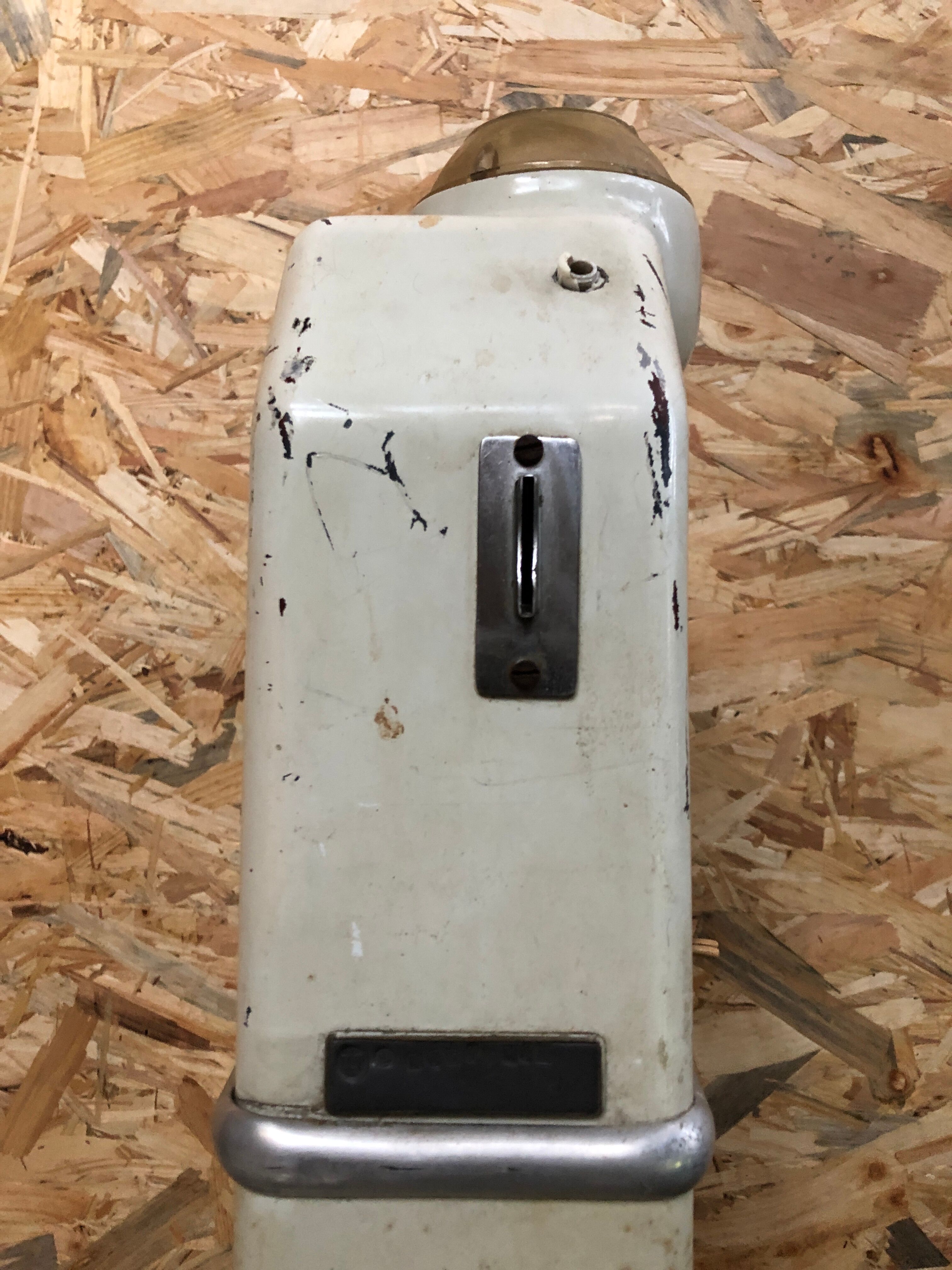 Old pharmacy scale TESTUT metal white + tray gray vintage