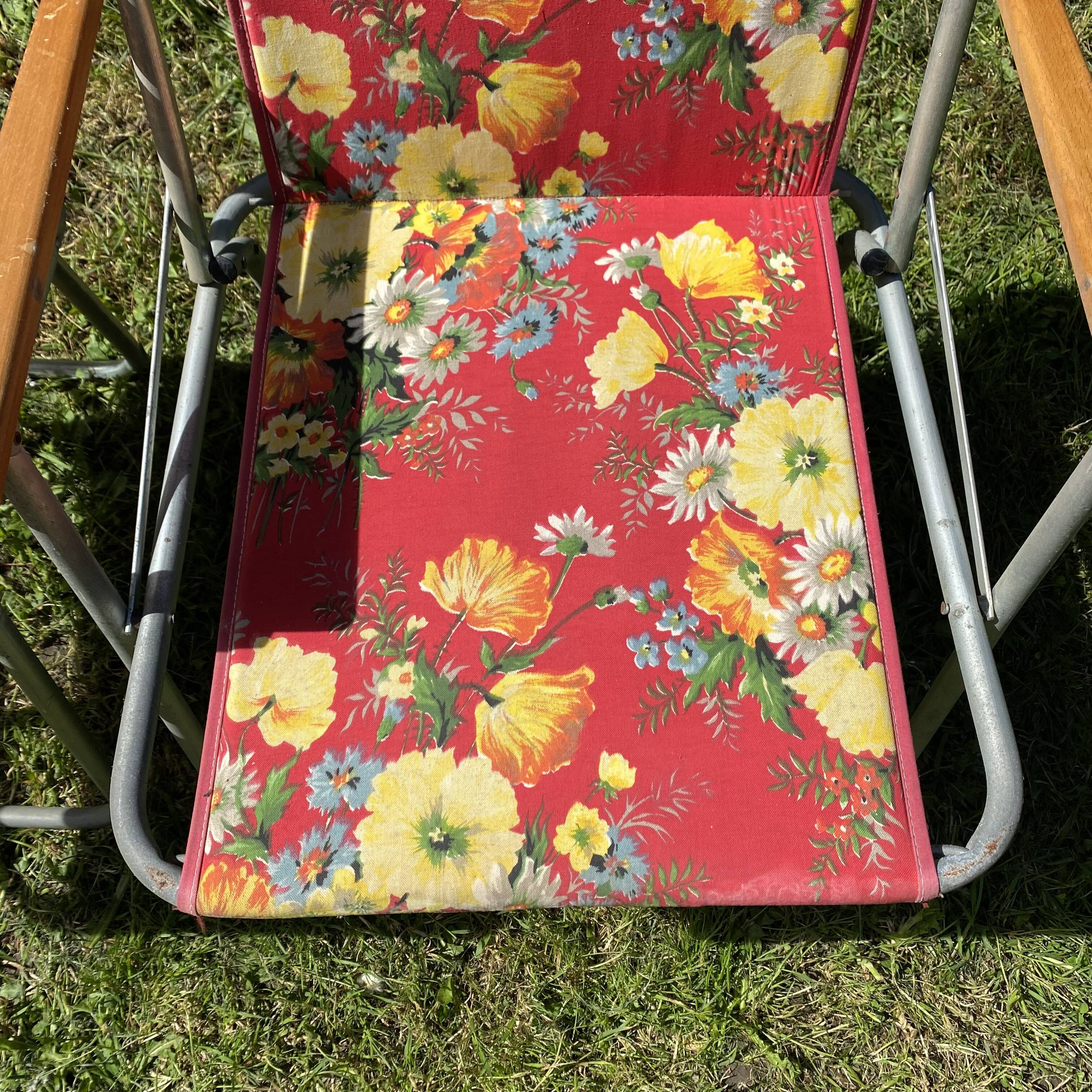60s floral camping folding chairs