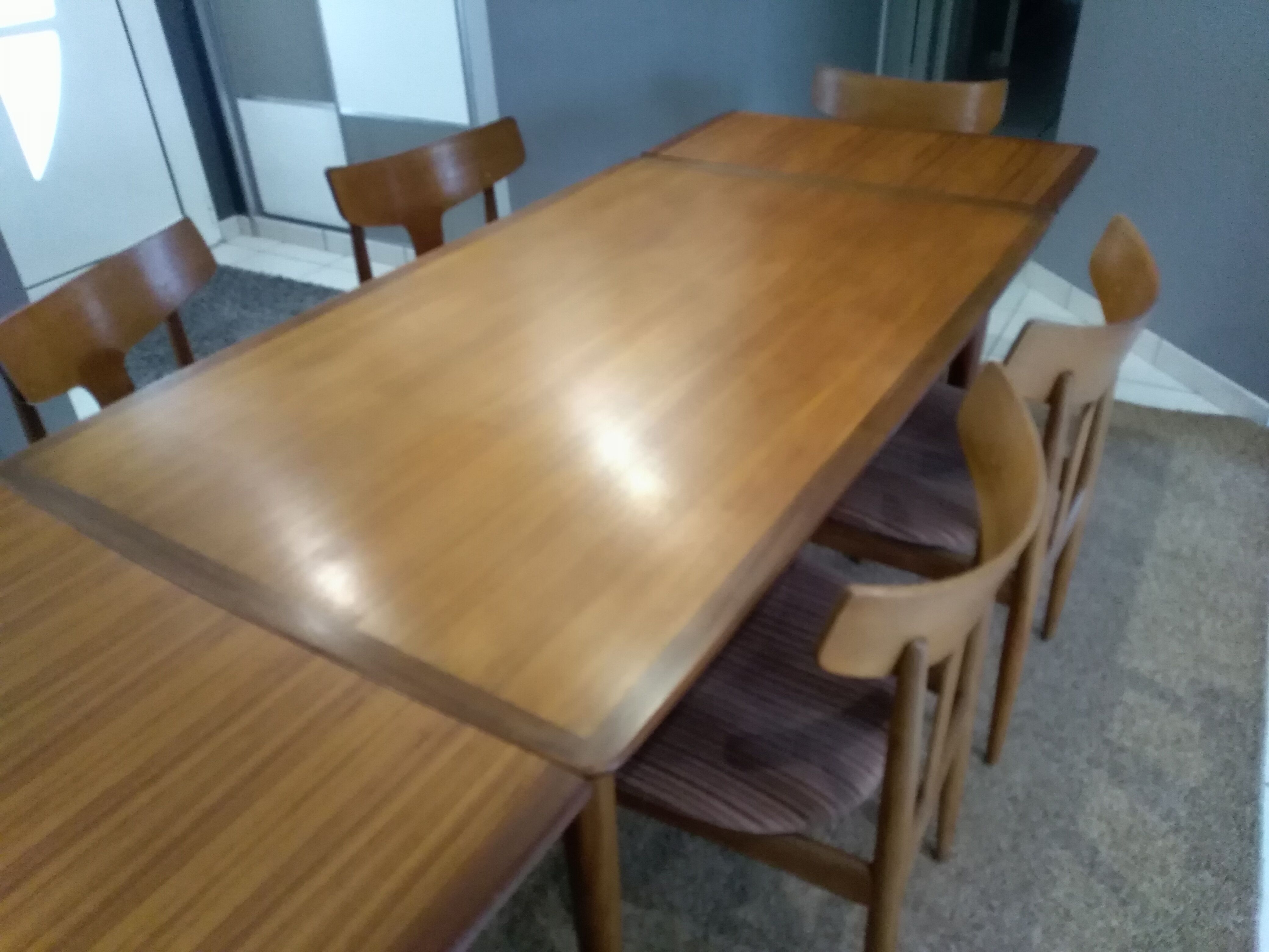 Extendable table in teak Scandinavian SAMCOM 1960