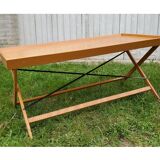 Folding coffee table