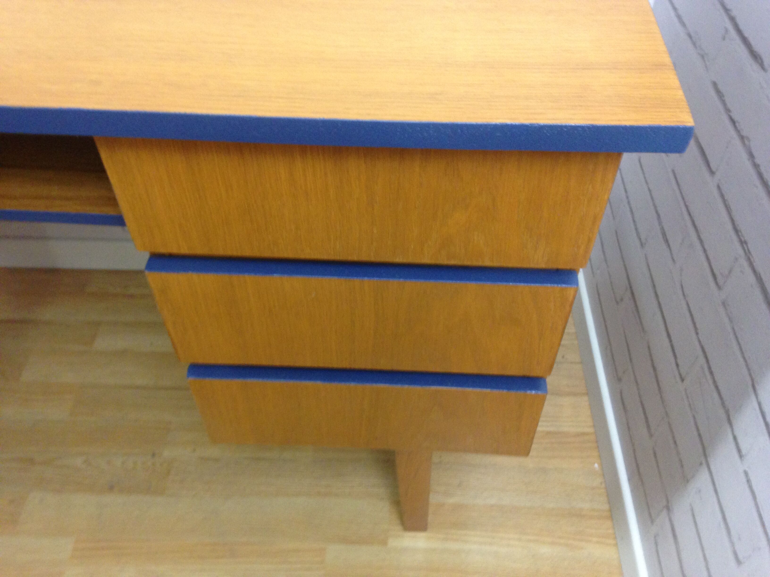 Desk 70's