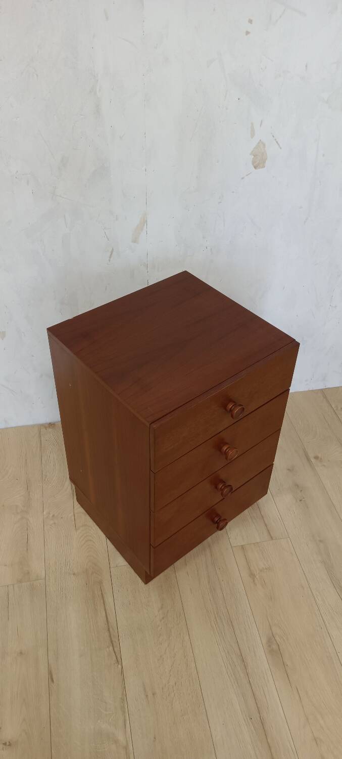 Omnia storage furniture