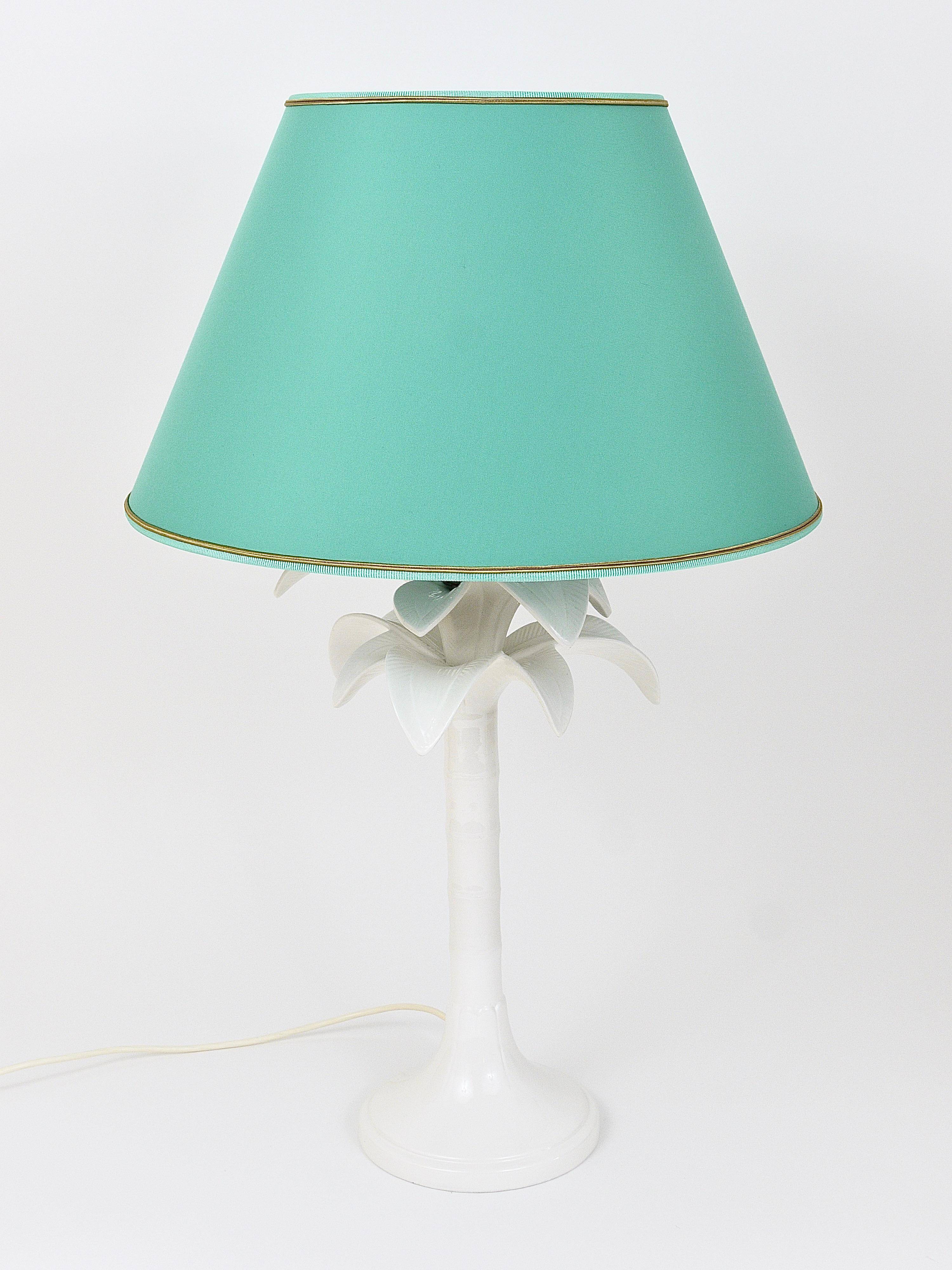 Lampe de table en faux bambou arbre de palmier blanc Tommaso Barbi, Italie, années 1970