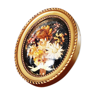 Frame dried flowers
