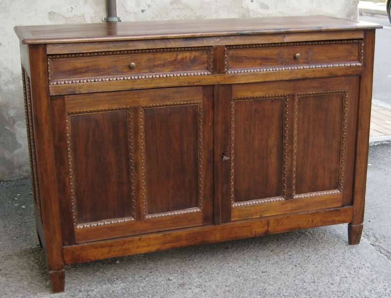 19th-century low enfilade in Biedermeier style