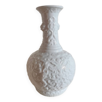 “Chinese white” porcelain baluster vase