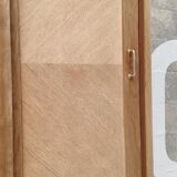 Armoire vintage pieds compas