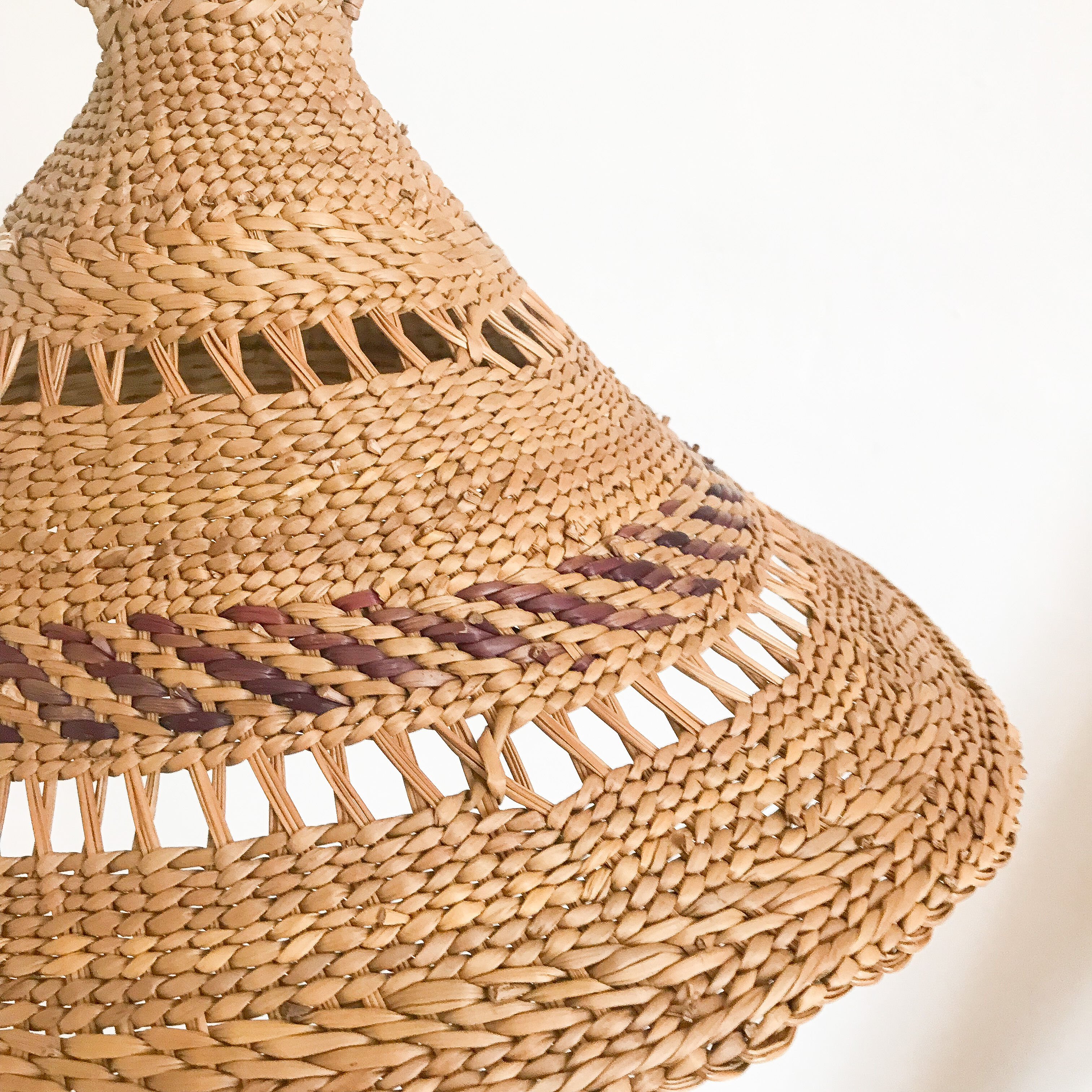 Wicker hat suspension