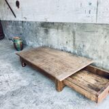 Farm table