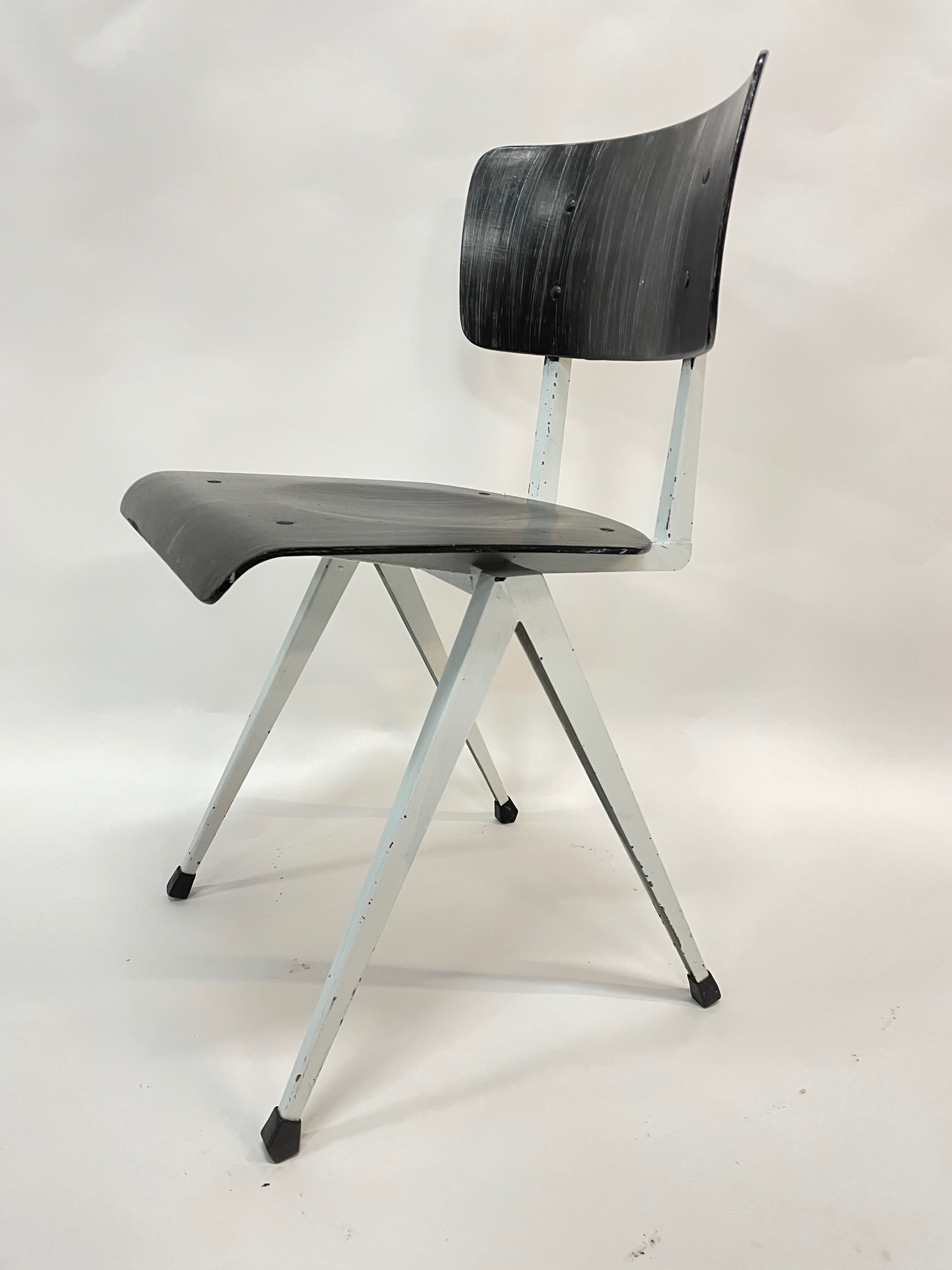 Chaise vintage Galvanitas