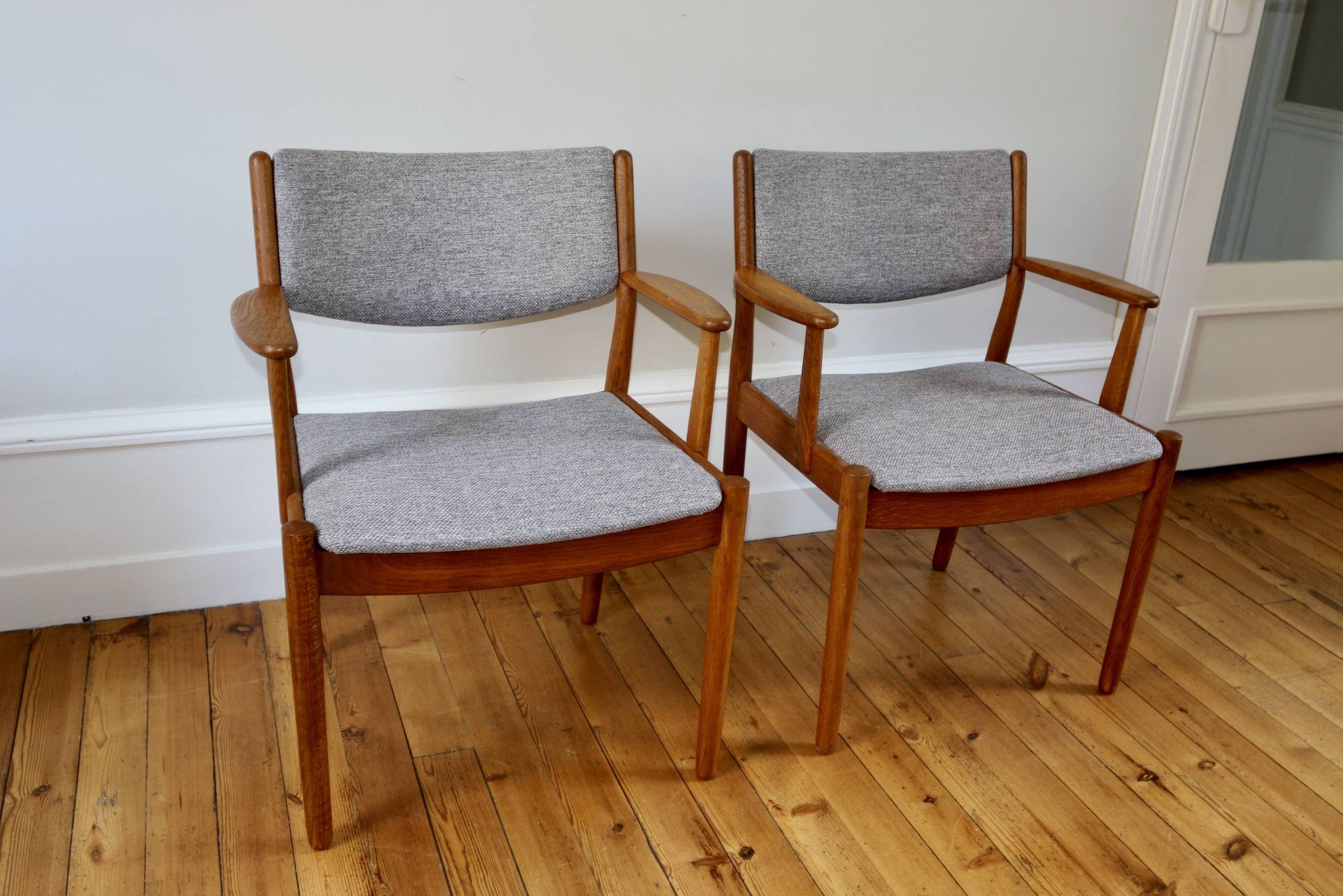 Pair of vintage Scandinavian Poul Volther J72 oak armchairs, 1960s