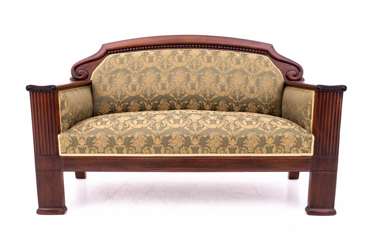 Antique Biedermeier living room set from around 1870.