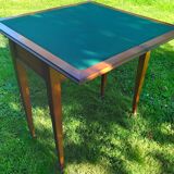 Game table
