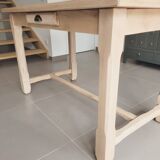 Farmhouse table