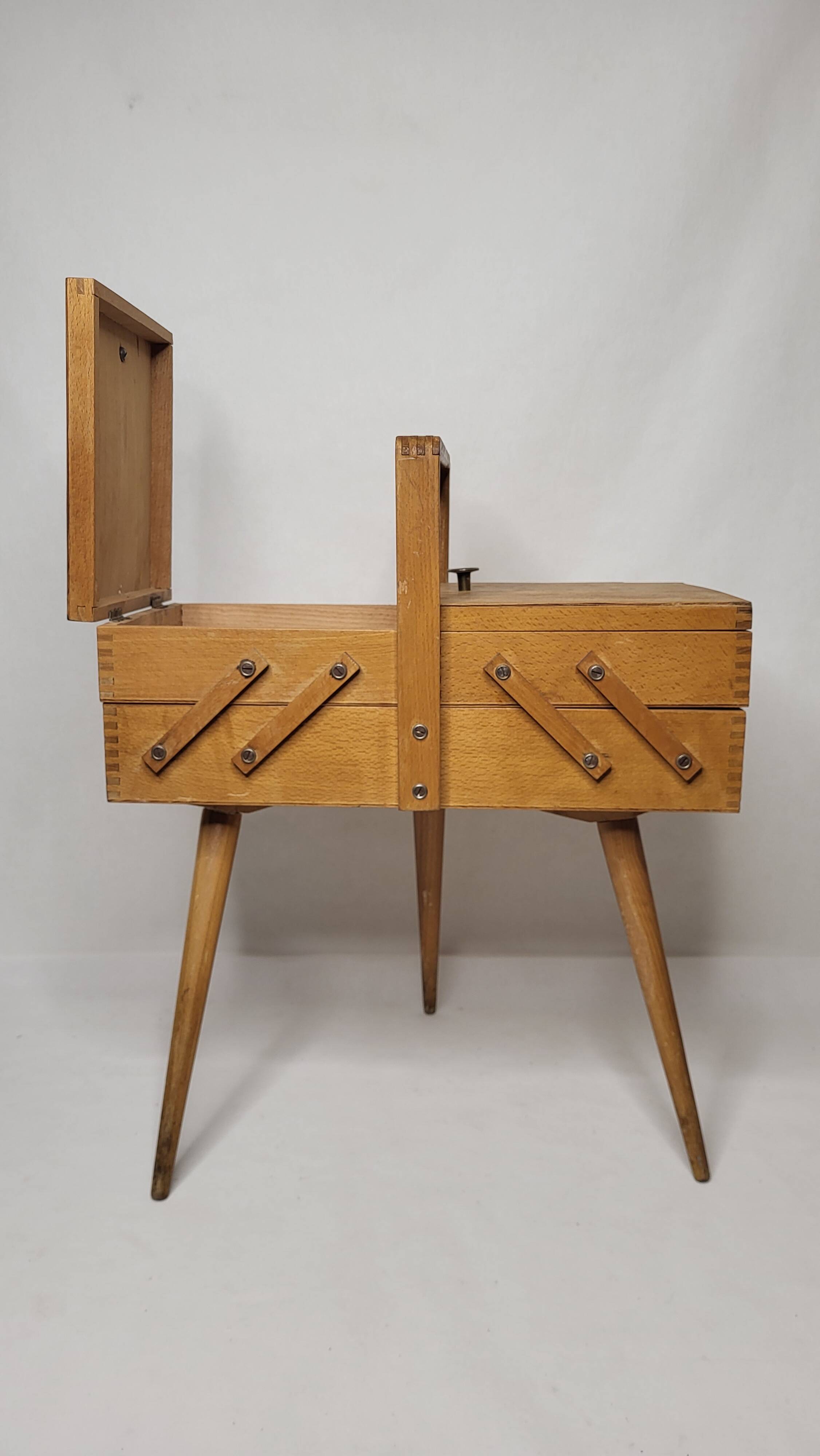 Wooden worker with spindle legs